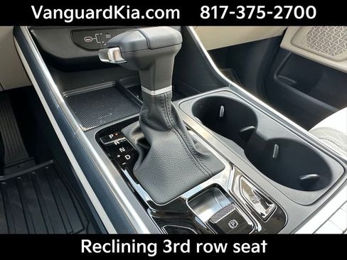 Certified 2026 Kia Carnival EX image 23