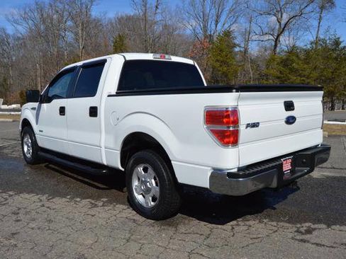 Used 2013 Ford F150 XLT w/ Mid Equipment Group RWD image 6