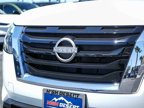 Used 2025 Nissan Pathfinder SV w/ Cargo Package FWD image 5