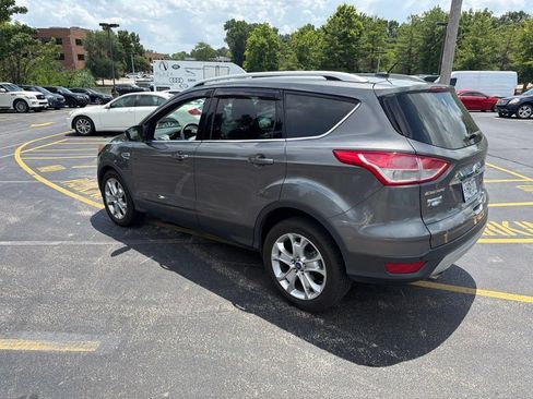 Used 2014 Ford Escape Titanium w/ Equipment Group 401A FWD image 3