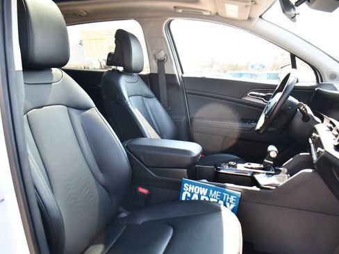 Used 2023 Kia Sportage SX image 15