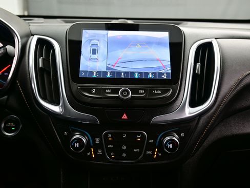 Used 2020 Chevrolet Equinox Premier image 20