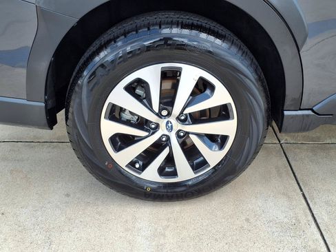 Certified 2024 Subaru Outback Premium AWD/4WD image 27
