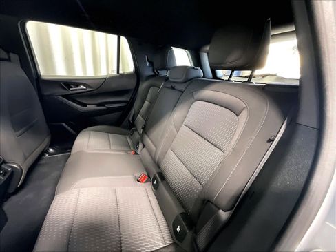 Used 2025 Chevrolet Equinox LT image 15