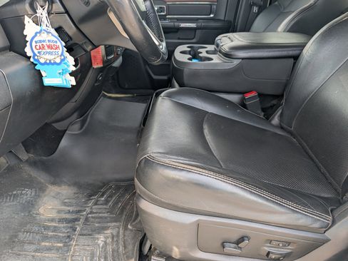 Used 2017 RAM 2500 Laramie image 6