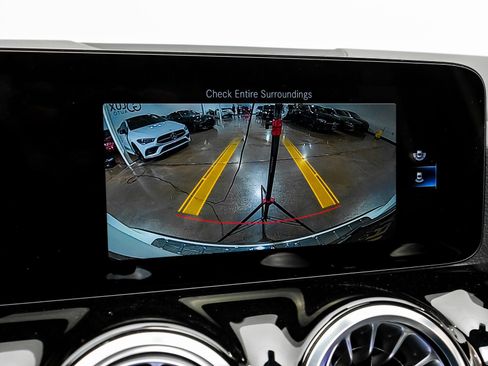 Used 2023 Mercedes-Benz GLA 250 w/ Premium Package image 26