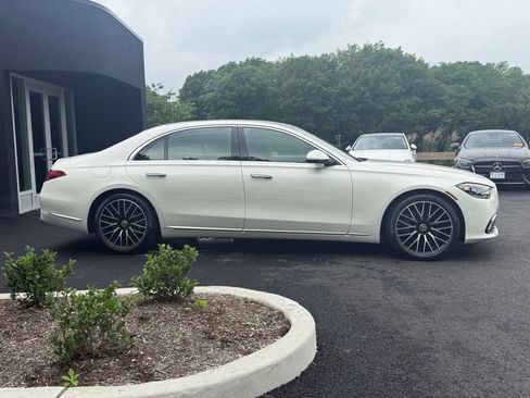 Certified 2023 Mercedes-Benz S 580 4MATIC Sedan image 11