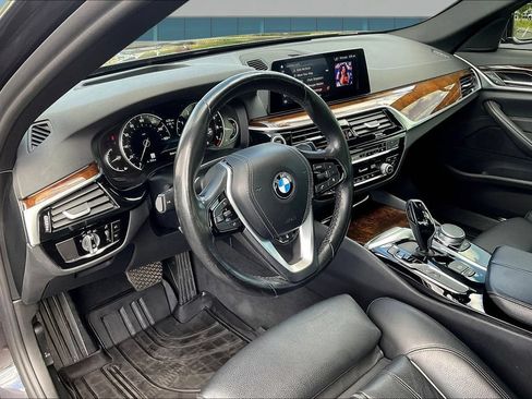 Used 2019 BMW 540i xDrive w/ Convenience Package AWD/4WD image 17