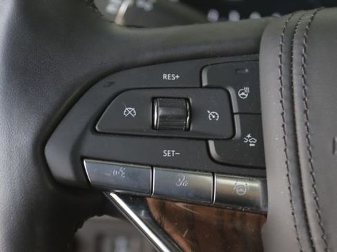 Certified 2023 Cadillac Escalade Sport Platinum w/ LPO, ONYX Package image 12