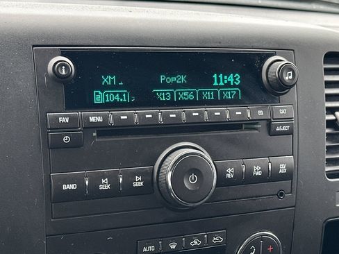 Used 2011 Chevrolet Silverado 3500 LT w/ Interior Plus Package image 17