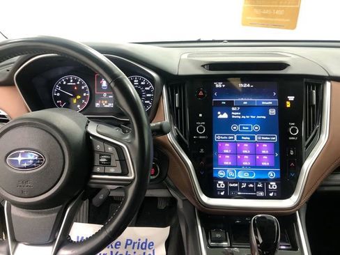 Used 2020 Subaru Outback Touring AWD/4WD image 18