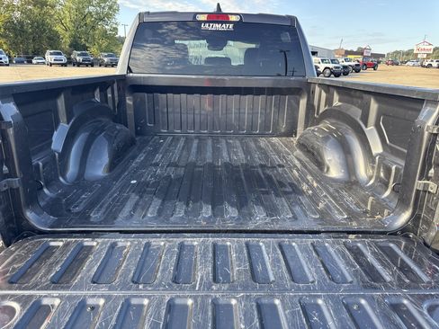 Used 2024 RAM 1500 Laramie image 9