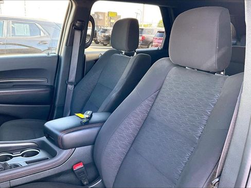 Used 2025 Dodge Durango GT AWD/4WD image 23
