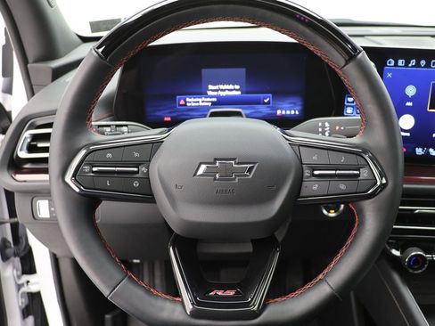 Used 2024 Chevrolet Traverse RS w/ LPO, Floor Liner Package image 19