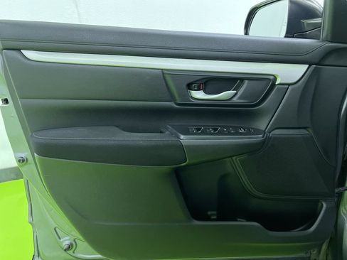 Used 2018 Honda CR-V LX image 17