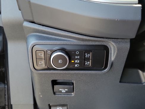Used 2025 Ford Bronco Outer Banks w/ Sasquatch Package AWD/4WD image 14