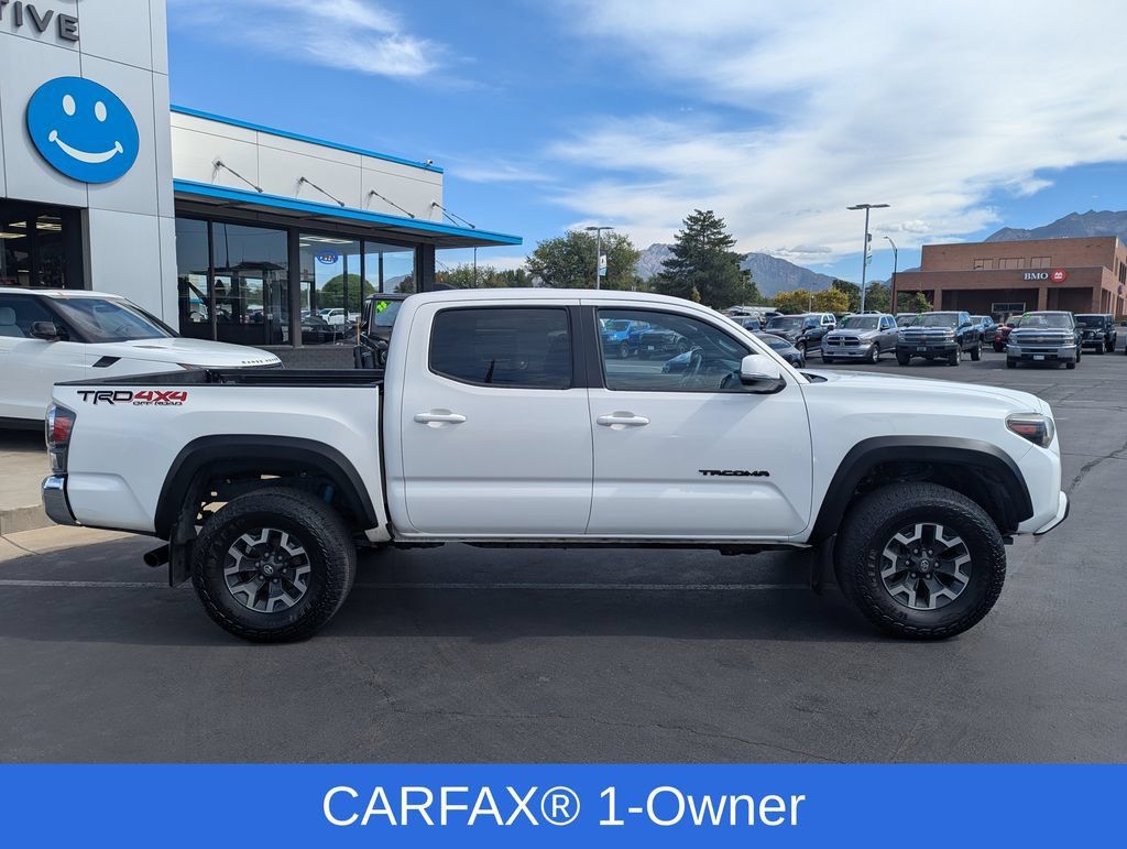 Used 2023 Toyota Tacoma TRD Off-Road AWD/4WD image 2