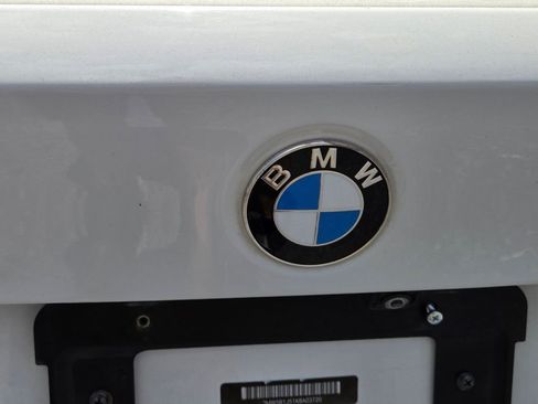 Used 2019 BMW 330i Sedan RWD image 10