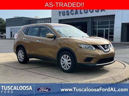 Used 2014 Nissan Rogue S FWD image 1