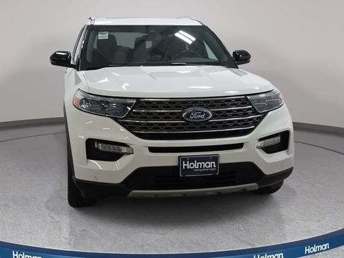Used 2023 Ford Explorer King Ranch w/ Technology Package AWD/4WD image 3