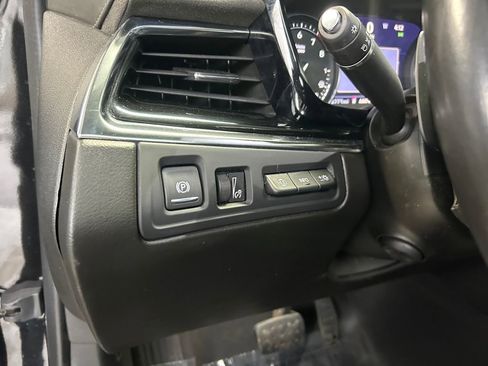 Used 2020 Cadillac XT6 Premium Luxury w/ Platinum Package image 21