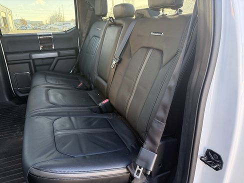 Used 2015 Ford F150 Platinum w/ Equipment Group 701A Luxury image 13