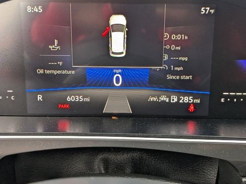 Used 2024 Volkswagen Tiguan SE R-Line image 31