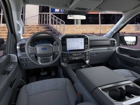 New 2026 Ford F150 XLT w/ XLT Chrome Appearance Package AWD/4WD image 9
