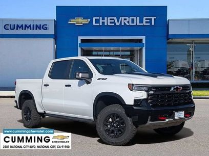 New 2026 Chevrolet Silverado 1500 ZR2 w/ LPO, Dark Essentials Package
