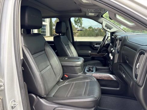 Used 2021 GMC Sierra 2500 Denali w/ Denali Ultimate Package AWD/4WD image 17