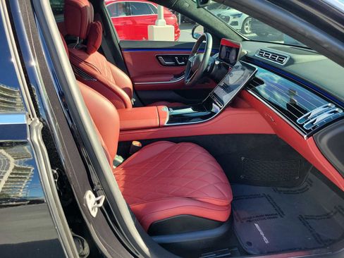 Used 2023 Mercedes-Benz S 580 4MATIC Sedan image 22