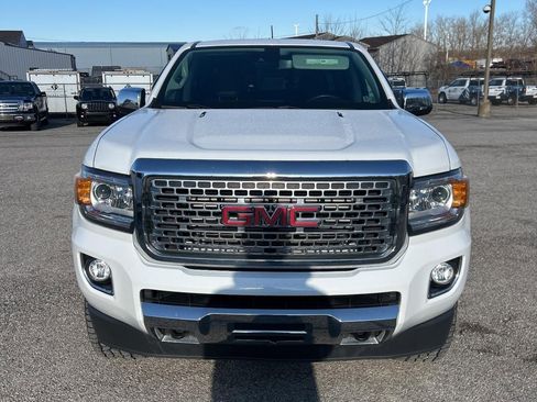Used 2019 GMC Canyon Denali AWD/4WD image 9