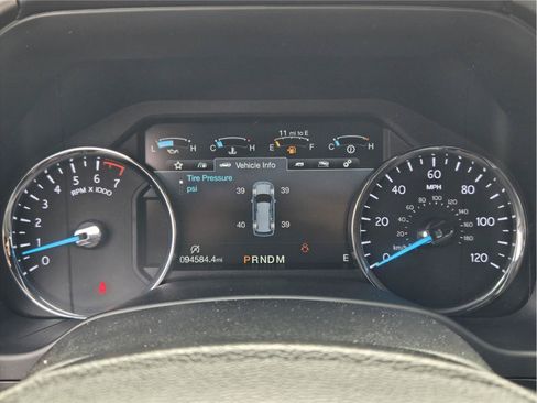 Used 2018 Ford Expedition Limited w/ Equipment Group 302A AWD/4WD image 13