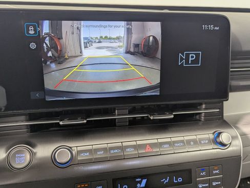 Used 2025 Hyundai Kona SEL FWD image 21