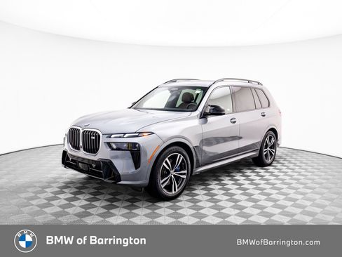 New 2025 BMW X7 M60i image 1