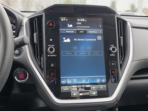 New 2025 Subaru Crosstrek 2.0i Premium image 17