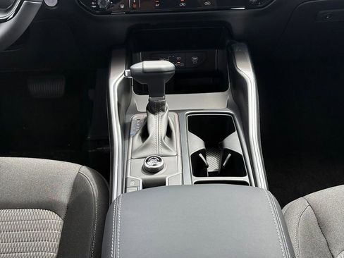 New 2026 Kia Sorento LX FWD image 18