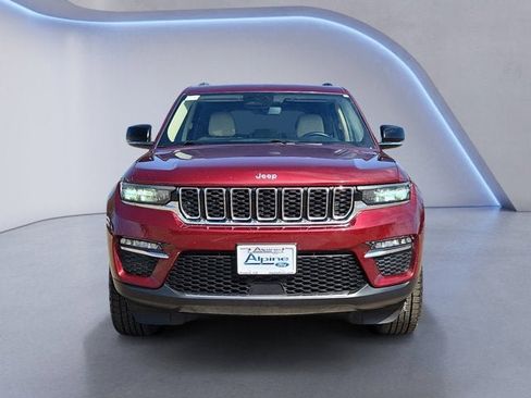 Used 2022 Jeep Grand Cherokee Limited w/ Trailer Tow Prep Group (B) AWD/4WD image 8