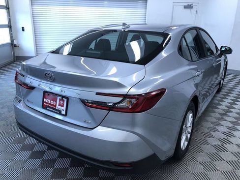 Used 2026 Toyota Camry LE FWD image 10