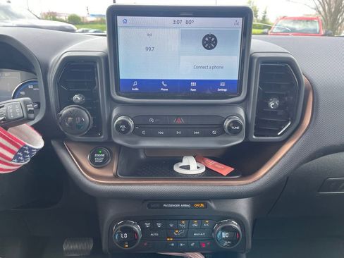 Used 2021 Ford Bronco Sport Outer Banks image 7