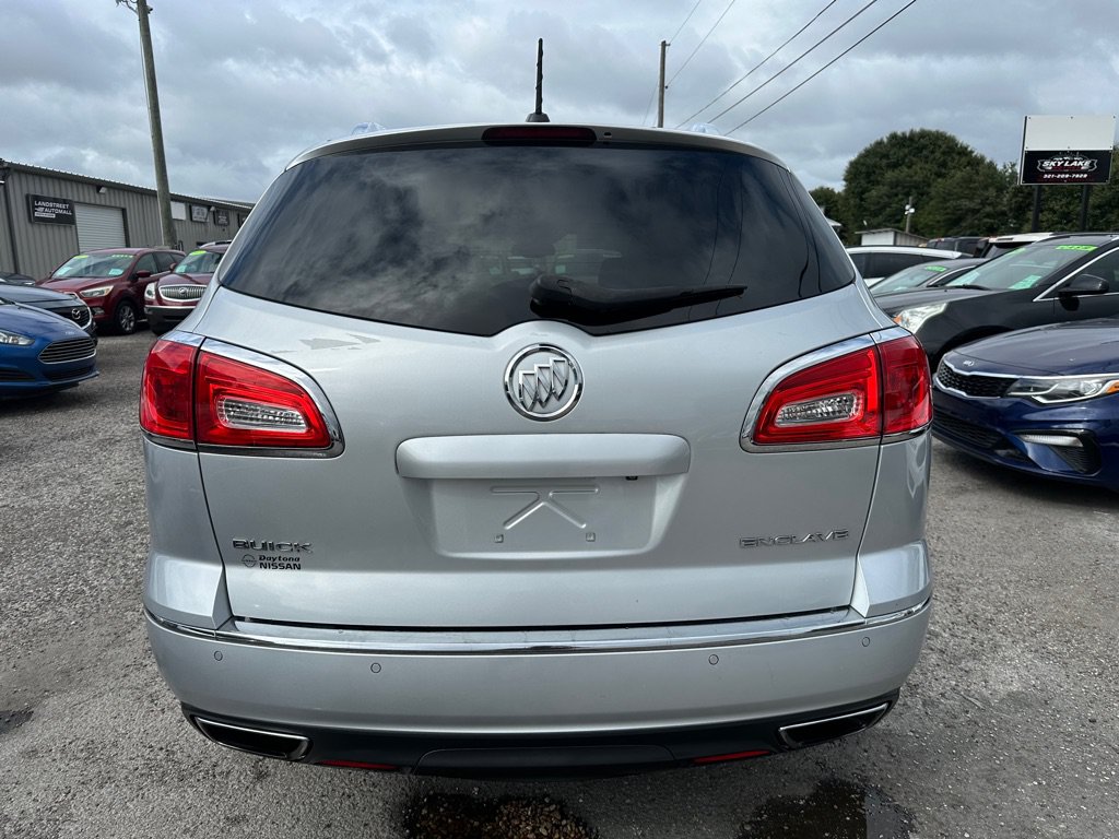 Used 2016 Buick Enclave Leather FWD image 4