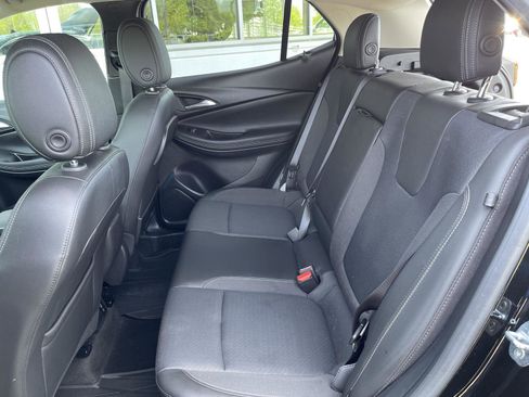 Used 2023 Buick Encore GX Select w/ Sport Touring Package FWD image 36
