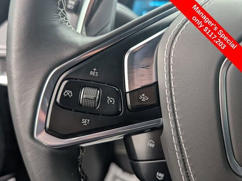 Used 2025 Chevrolet Corvette Z06 image 15