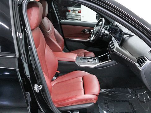 Certified 2023 BMW 330i Sedan w/ Driving Assistance Package RWD image 18
