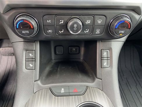 Used 2017 GMC Acadia SLT image 25