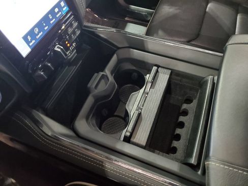 Used 2022 RAM 1500 Limited AWD/4WD image 37