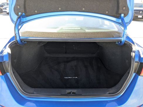 Used 2024 Nissan Sentra SV image 29