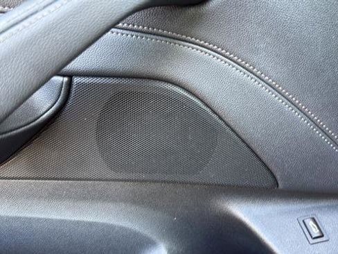 Used 2022 BMW 530i image 11