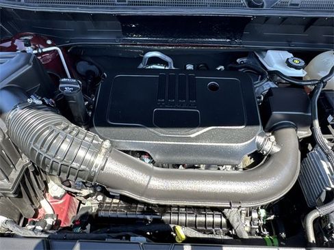 Used 2022 GMC Acadia SLE image 20