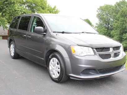 Used 2017 Dodge Grand Caravan SE w/ Power Window Group